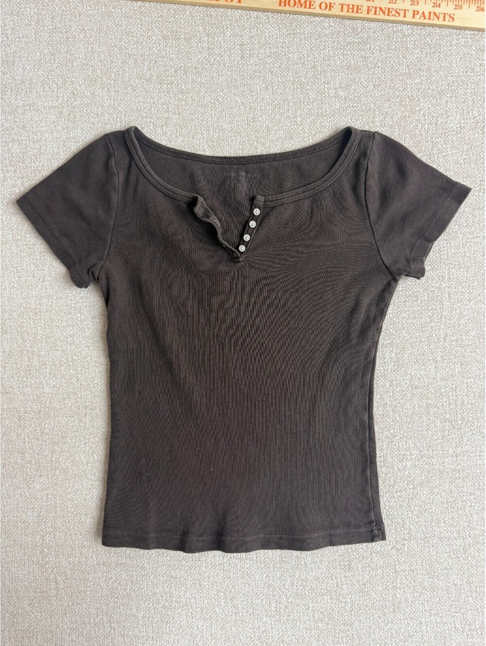 Out From Under Urban Outfitters Womens XS Brown Ribbed Henley Short Sleeve Top